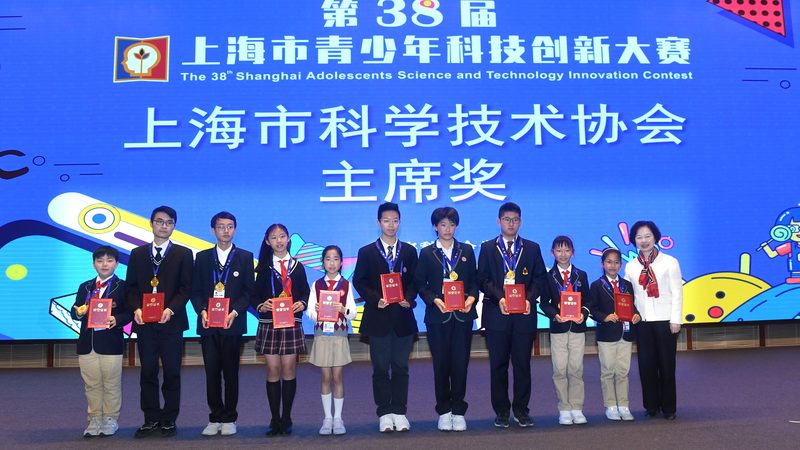 知识图谱搜索引擎的应用场景多样，选择代理时，要关注其服务能力，包括：